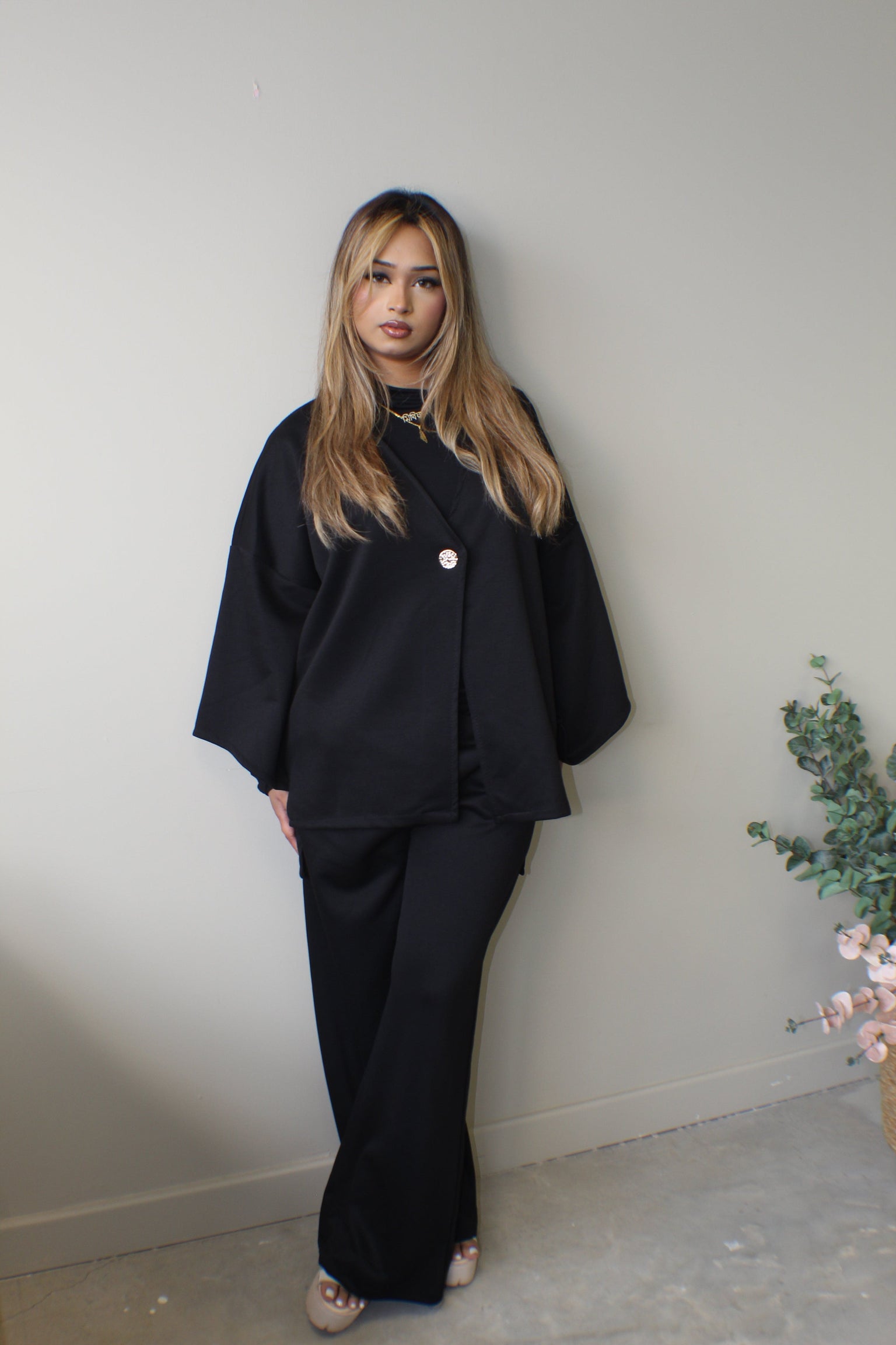 Relaxed Button Coord - BERBISH