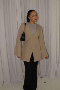 The asymmetric Blazer - BERBISH
